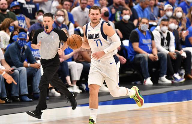 星空足球官网-新赛季MVP赔率出炉 东契奇第一力压杜兰特字母哥